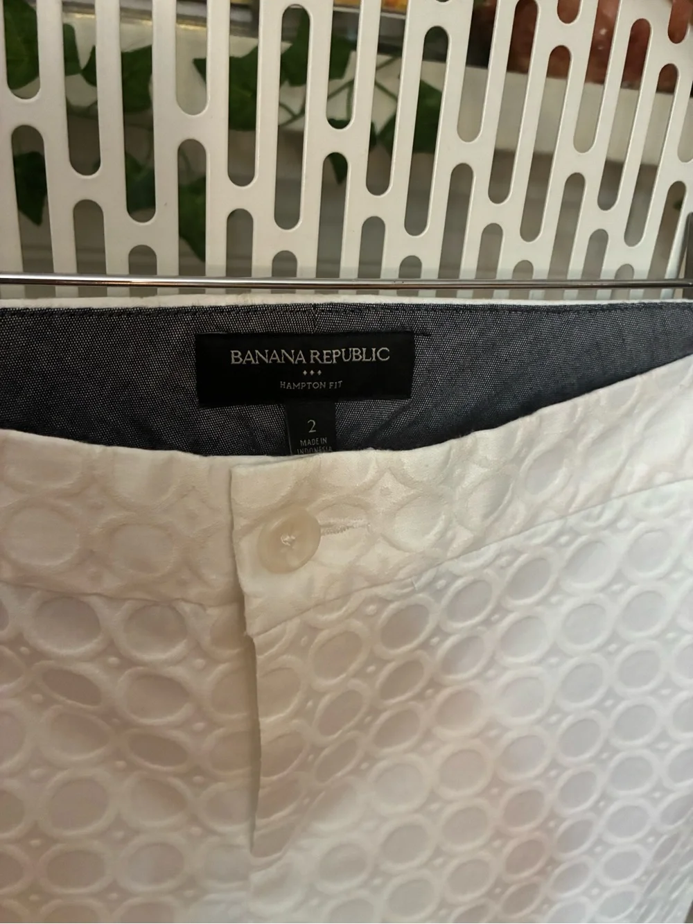 Banana Republic White Textured Jacquard Chino Pants